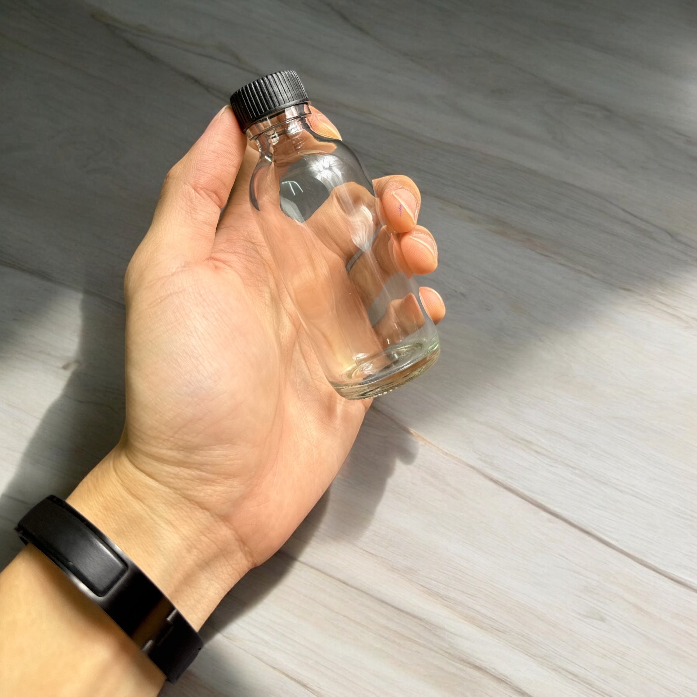 WG190 60ml Clear Glass Bottle for Fruit Juice, Essential Oils & Liquids | Carton 190 Units