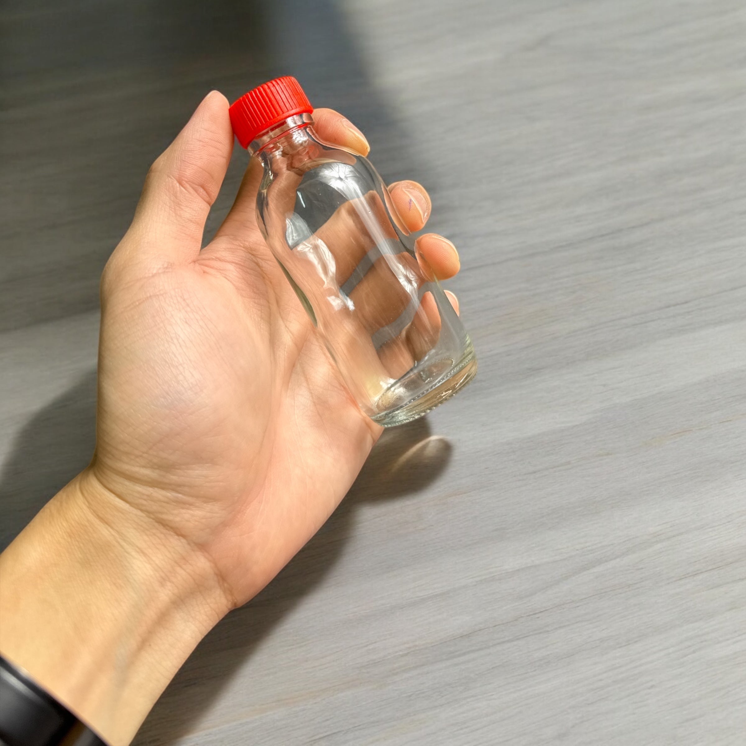 WG190 60ml Clear Glass Bottle for Fruit Juice, Essential Oils & Liquids | Carton 190 Units