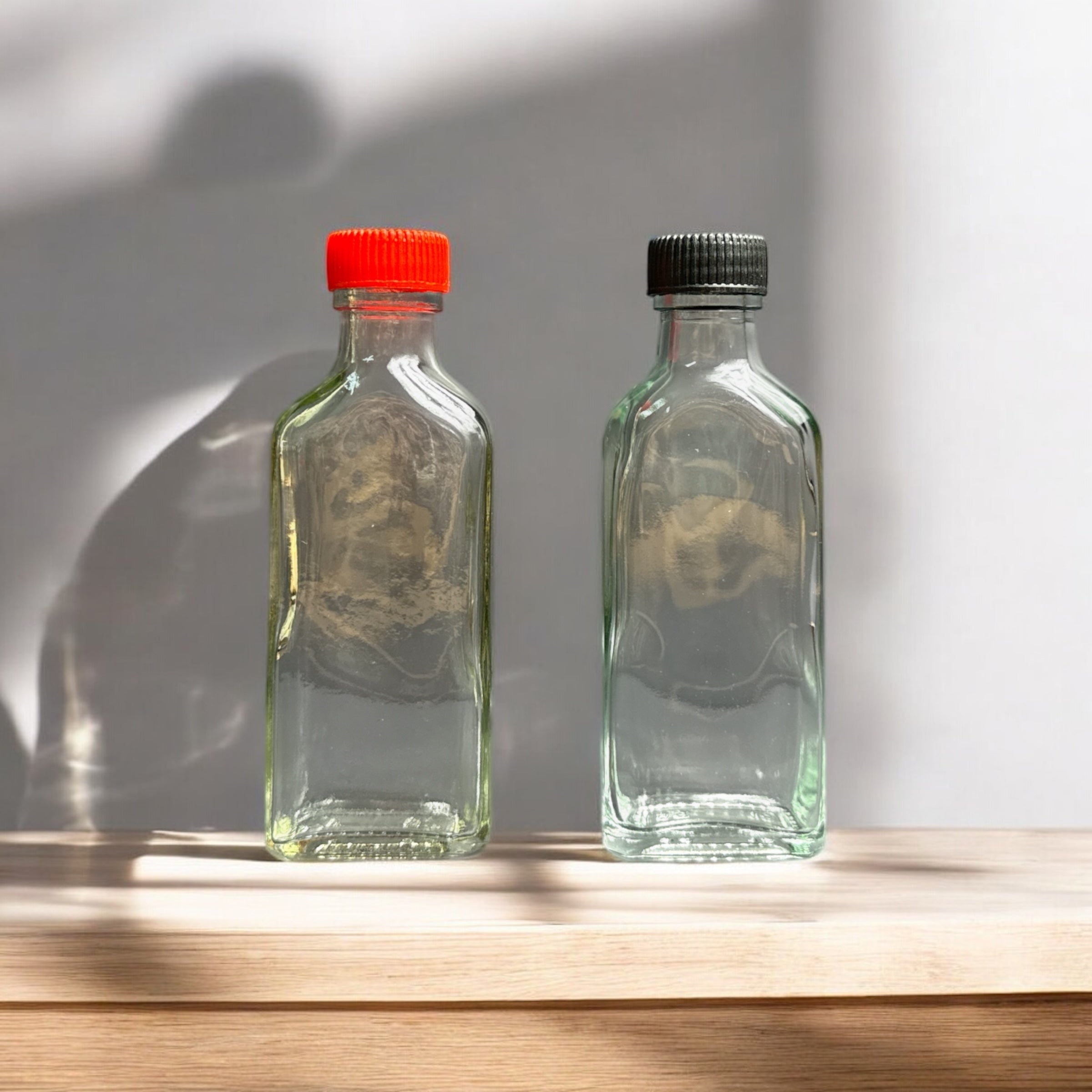 60ml Glass Bottle (PG-9) – Clear Square Bottle with Screw Cap