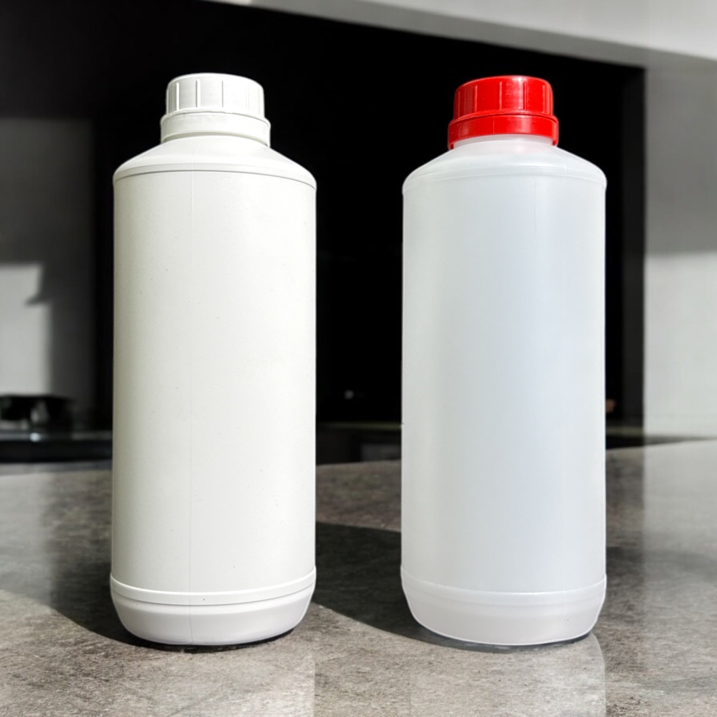 PU-156 1 Litre HDPE Plastic Bottle with Leak-Proof Cap (1000ml)