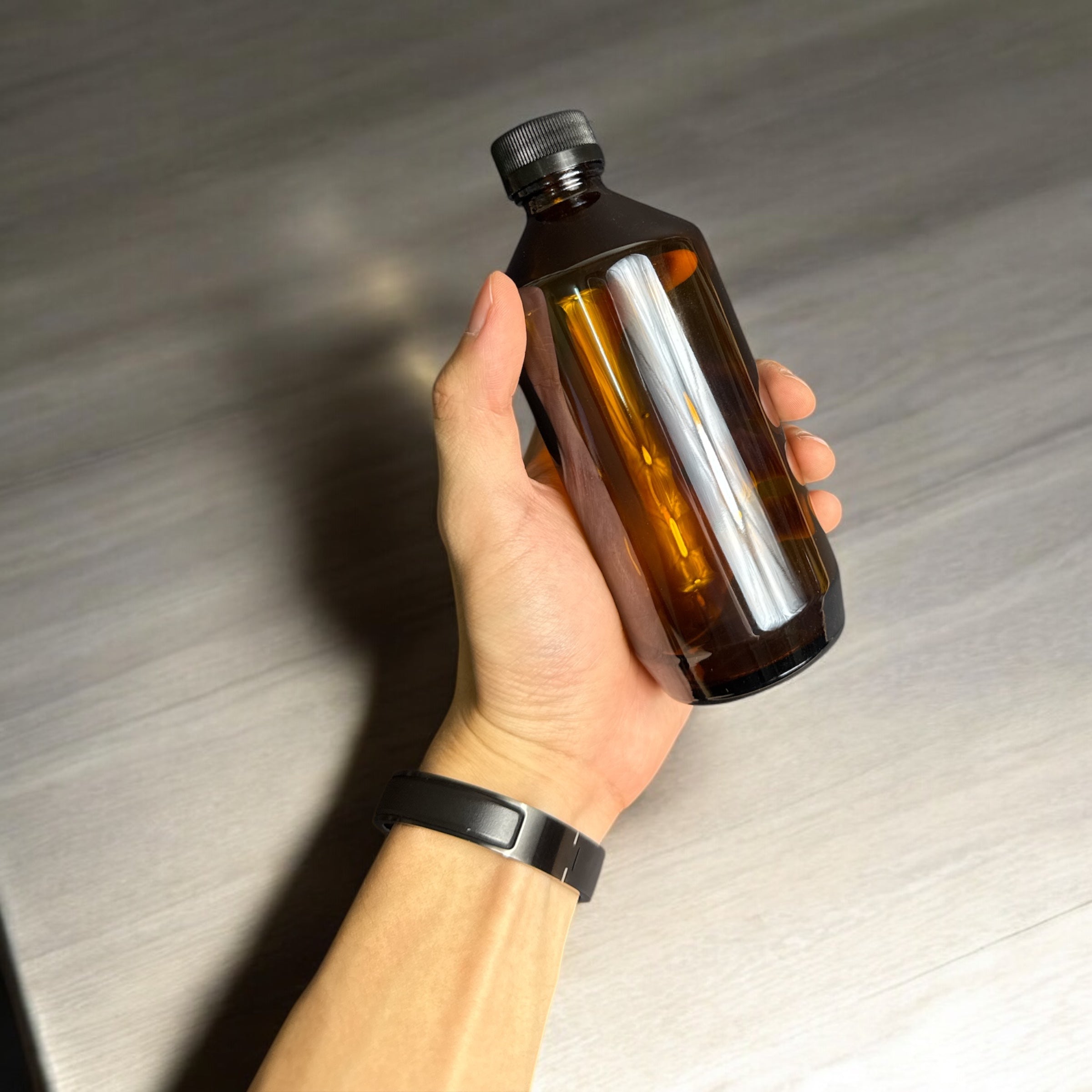 QPA180 250ml Amber Glass Bottle (36 units/tray) | DIN 28 Neck | UV-Resistant Industrial Packaging