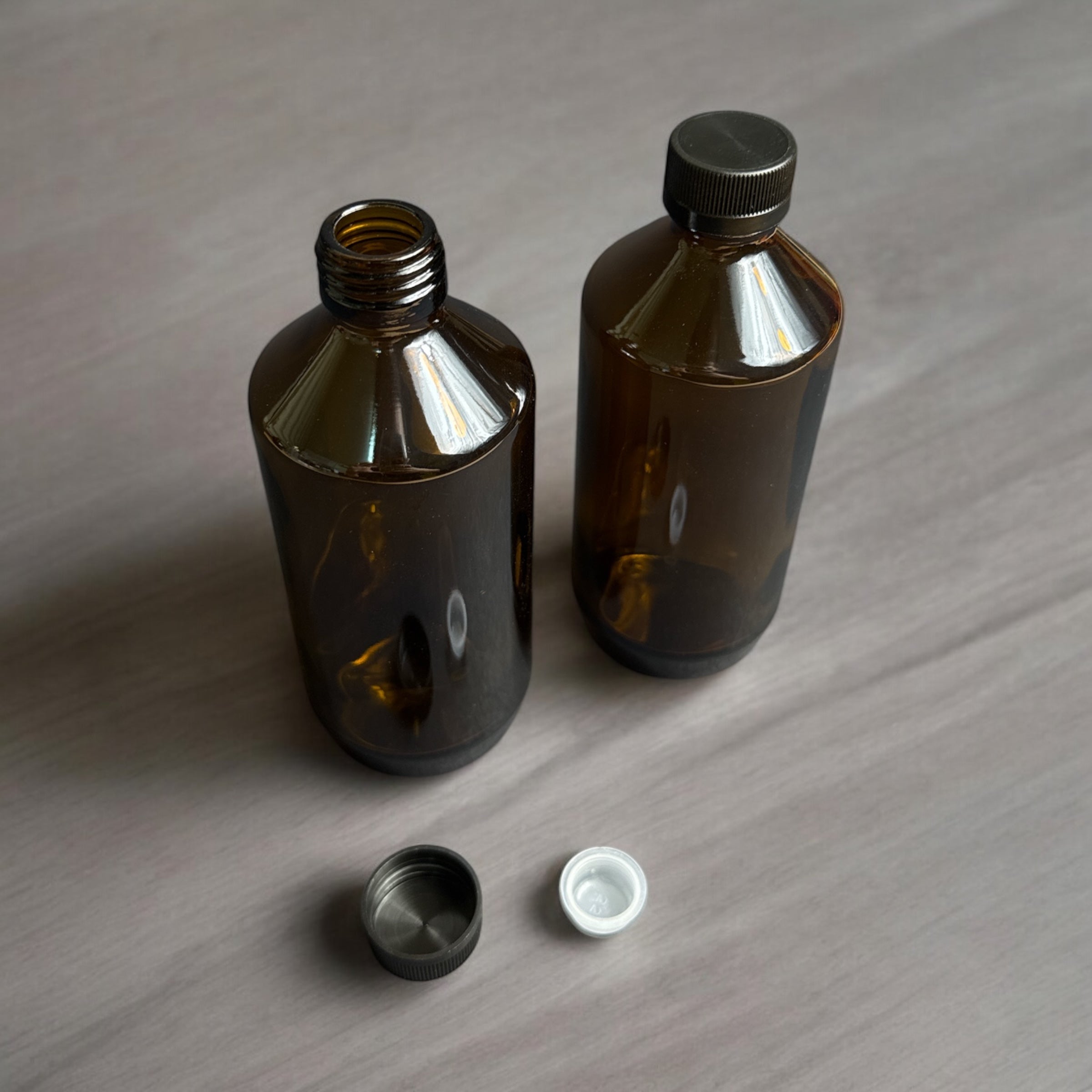 QPA180 250ml Amber Glass Bottle (36 units/tray) | DIN 28 Neck | UV-Resistant Industrial Packaging