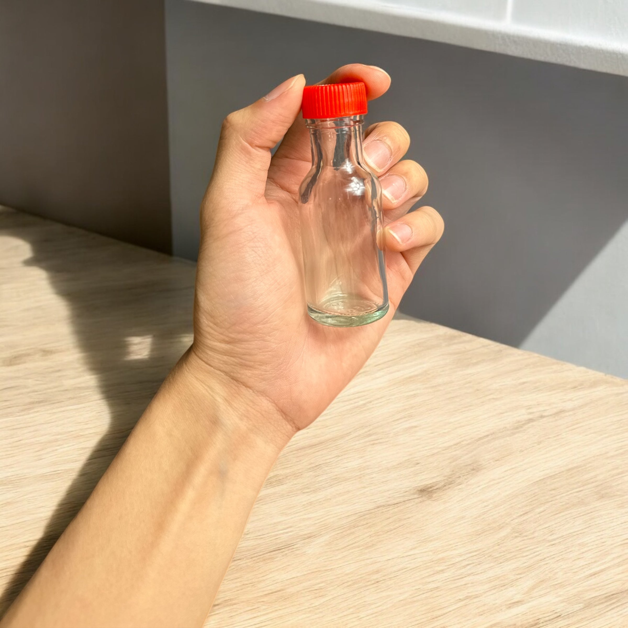 W527 25ml Glass Bottle | Bakery Ingredient & Food Storage Bottle | Massage Oil Bottle